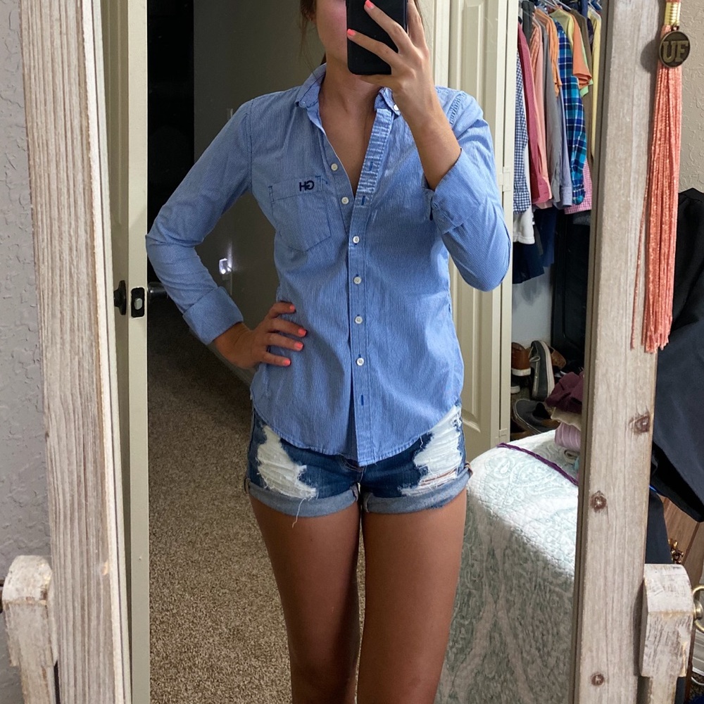 Gilly Hicks / Hollister button down